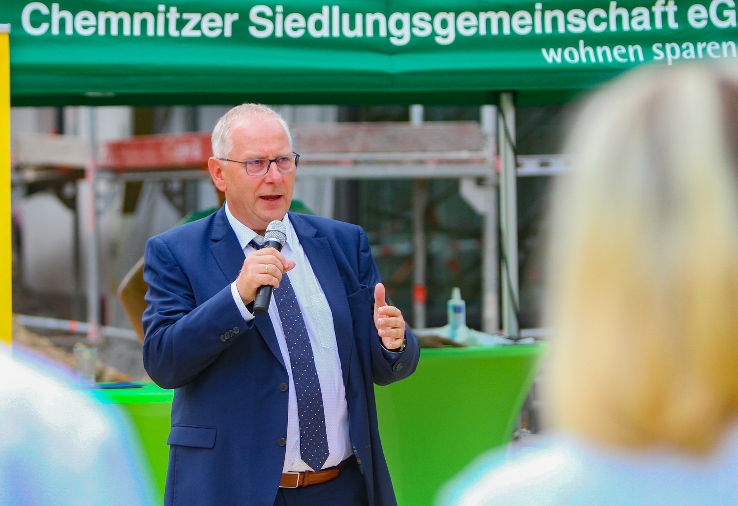 Richtfest an den Tanzenden Häusern