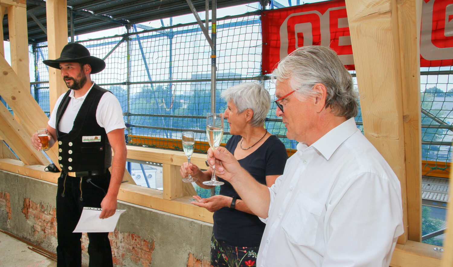Richtfest am neuen Schulungszentrum der Sachsen Energie (SAE)